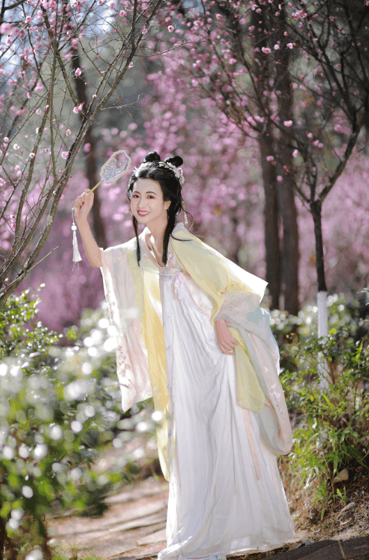 幸得识卿桃花面花 古风 汉服 美人 小清新 春天-ACGAI艺图