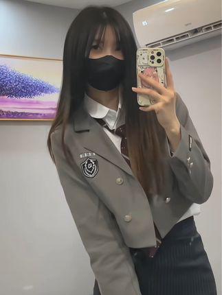 抖音网红刘雅萌微密圈热门视频曝光，粉丝狂热追捧-ACGAI艺图