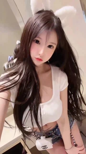 沈汝凡超哇塞微密圈三连视频解读，精彩之处尽收眼底-ACGAI艺图