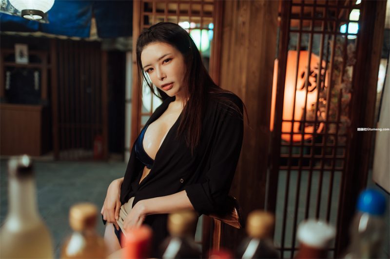 醉美蝴蝶，秋和柯基的诱人魅力-ACGAI艺图