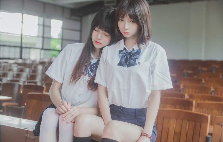 桜桃喵&疯猫ss《JK百合》精品双人摄影作品赏析-ACGAI艺图