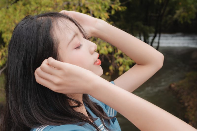 西呱呀呀呀的《丽江摄影 JK》，带你体验二次元的奇幻之旅！-ACGAI艺图