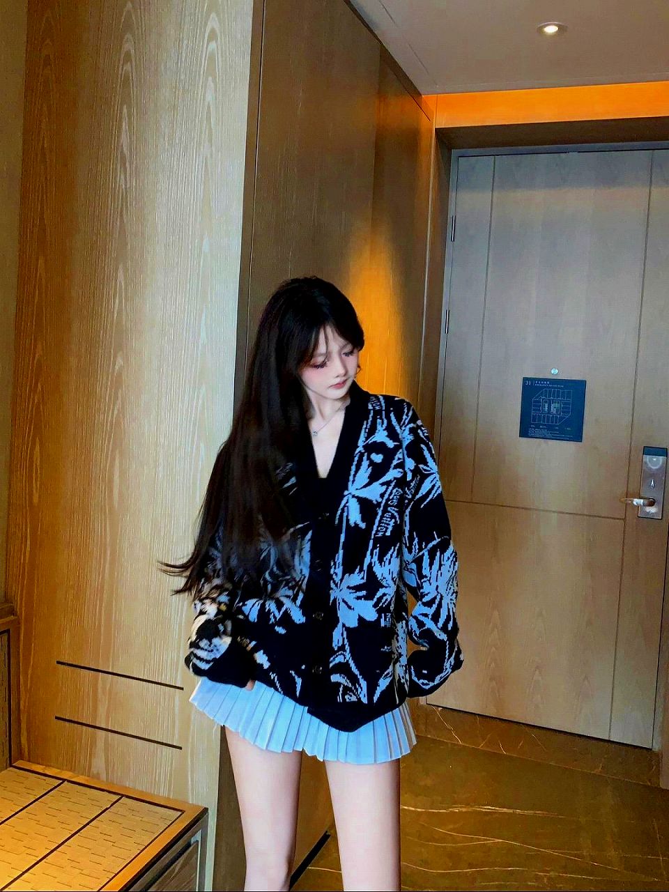 抖音反差妹纸hh0neyy微密圈资源更新（获取hh0neyy最新合集）-ACGAI艺图