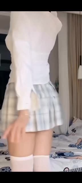 网络红人禅院熏的美丽守护者透明女仆-ACGAI艺图