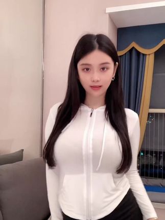 揭秘奶雯微密圈的微博踪迹，古韵遗风与美食探索-ACGAI艺图