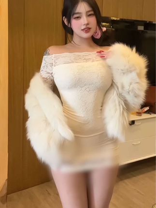 小u优优子微密圈中的顶级作品（抖音红人小u优优子的微密圈风采）-ACGAI艺图