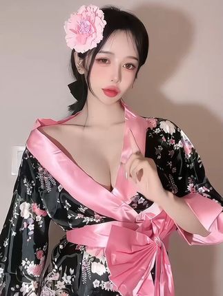 微博小猫咪CK微密VIP图片视频合集，热门资源下载-ACGAI艺图