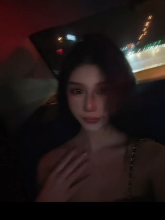 抖音红人艾拉·isla，微密圈中性感与甜美的完美结合-ACGAI艺图