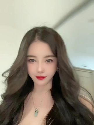 猪小七微密圈照片分享，猪小七的私密圈美图合集-ACGAI艺图