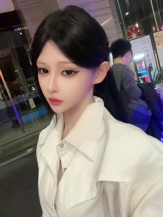 无欲无求的推土君诱人身材，微密圈免费下载-ACGAI艺图
