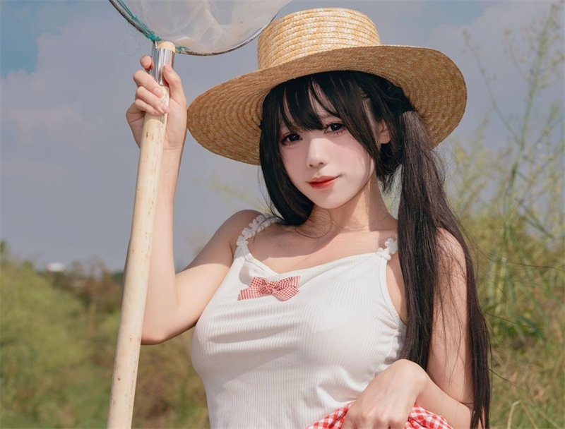 咬一口兔娘最新摄影图集分享，甜美可爱的颜值博主-ACGAI艺图