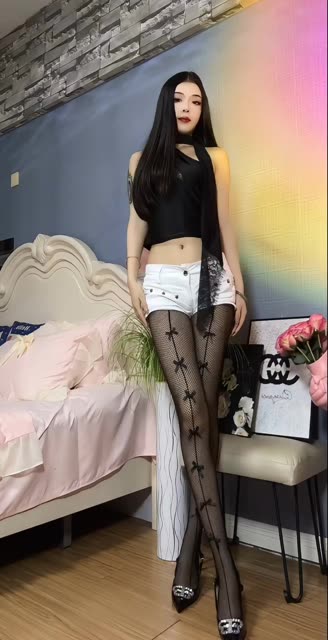 [微密圈]张鑫Amy蓝色套装写真，免费下载独家分享-ACGAI艺图