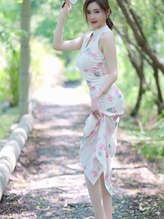 周妍希的绝美写真优雅与可爱的完美融合，每一张都让人心动-ACGAI艺图