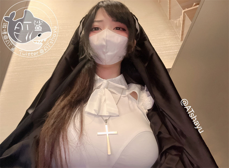 AT鲨收费图片免费鉴赏，一个包容的美女-ACGAI艺图