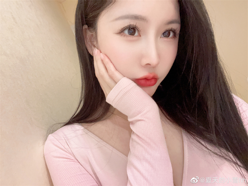 夏天的小雪微密图片分享，weme中的魅力女神-ACGAI艺图