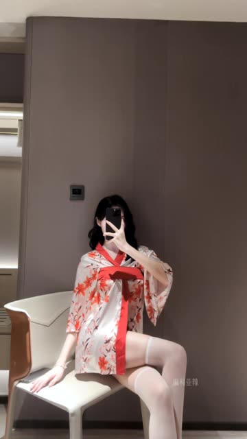 麻利亚辣是什么梗？抖音热议背后，抖音麻利亚辣热梗解密-ACGAI艺图