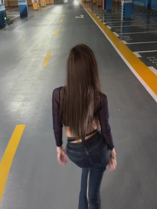 万万经典跳舞大摆锤视频，万万摆锤动作深度解析-ACGAI艺图