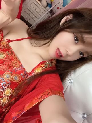 抖音博主七七仙女微密圈作品，最火作品推荐-ACGAI艺图