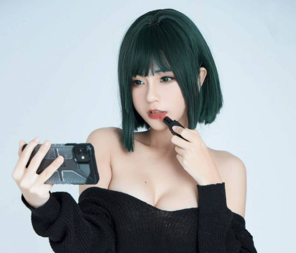 Azami San cosplay一拳超人·龙卷cos图包-ACGAI艺图