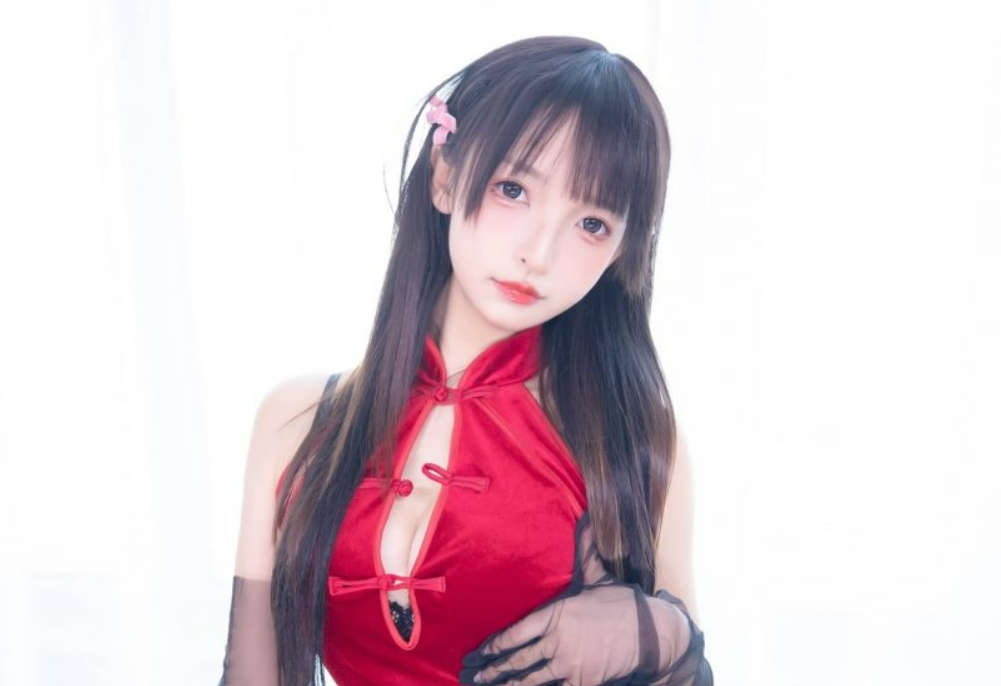 神楽坂真冬cosplay甜蜜皮鞭·红色旗袍作品图集汇总-ACGAI艺图
