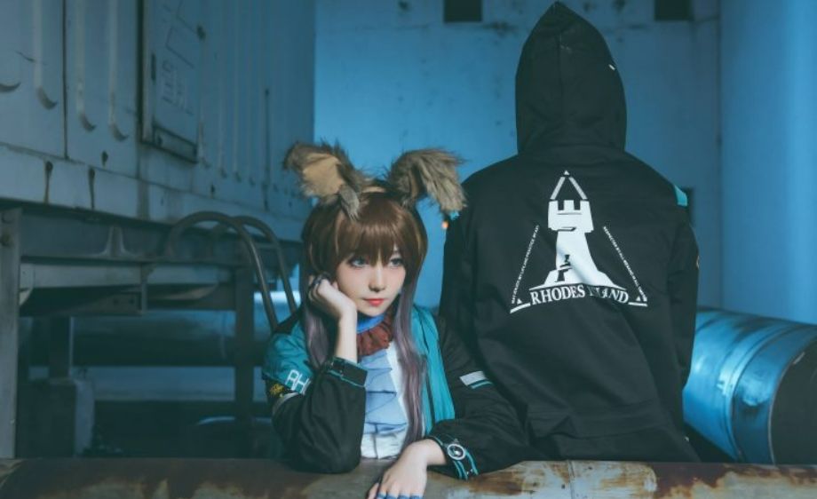 南桃Momoko cosplay明日方舟·阿米娅原皮肤图集作品介绍-ACGAI艺图