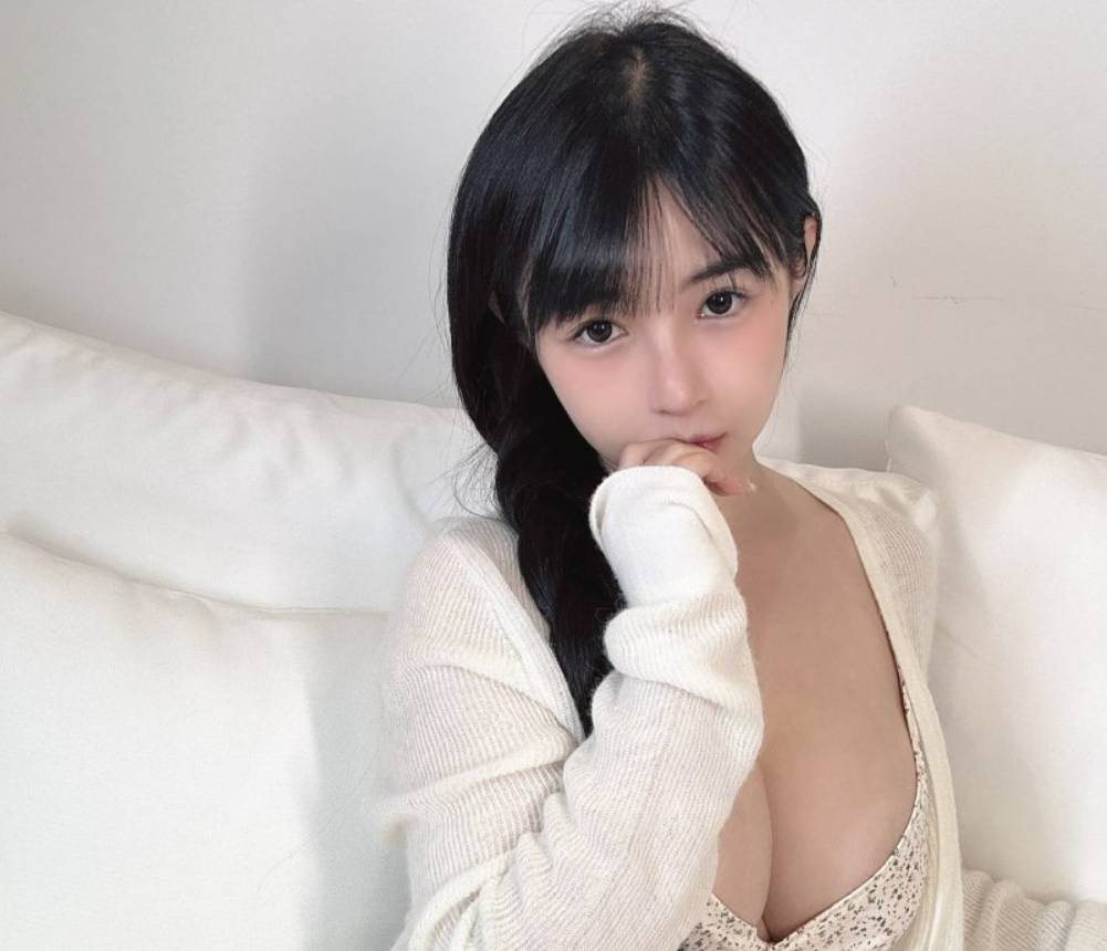 桜井宁宁(宁宁子同学)cos居家少女·碎花吊带图集作品-ACGAI艺图