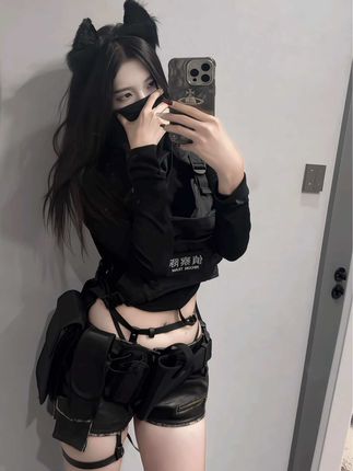 银蛇大人微密账号大揭秘，粉丝如何找到她-ACGAI艺图