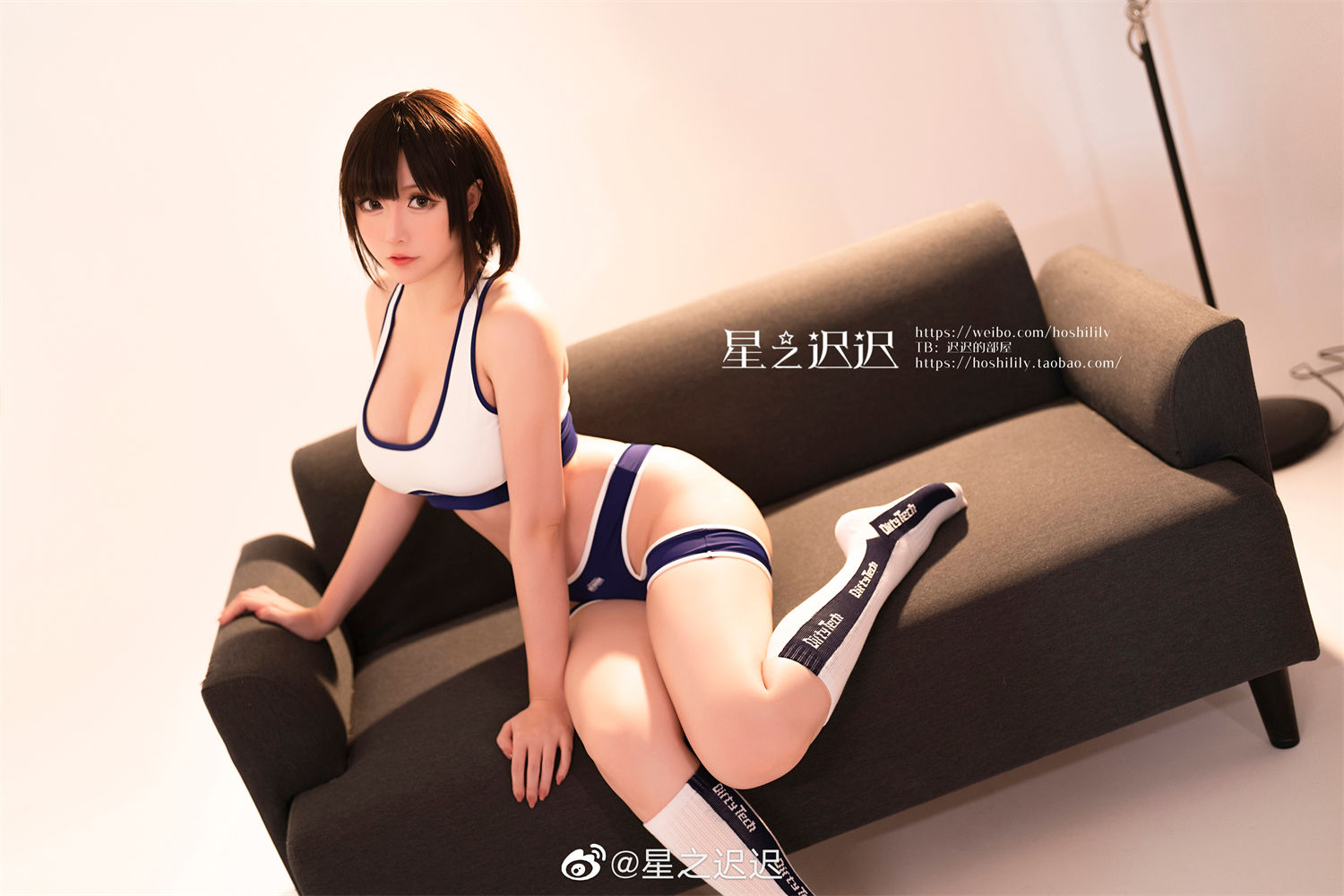 星之迟迟大秀身材，体操服图集作品一览-ACGAI艺图