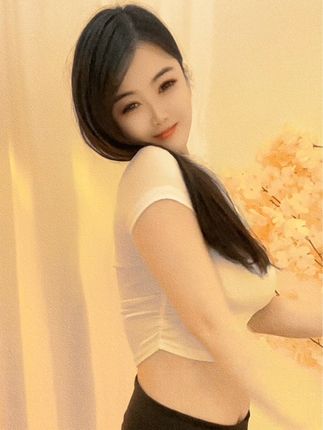 CC胡椒透明装舞蹈动态，创新风格为何备受关注？-ACGAI艺图