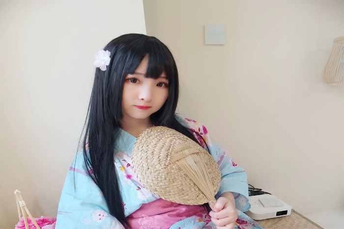 古川kaguraCOS幼稚园图集欣赏，优雅得跟小猫慵懒似的-ACGAI艺图