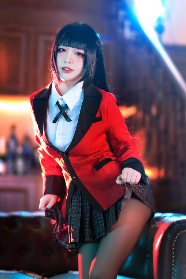半半子cos《狂赌之渊》蛇喰梦子，演绎黑桃女王的性感魅力-ACGAI艺图