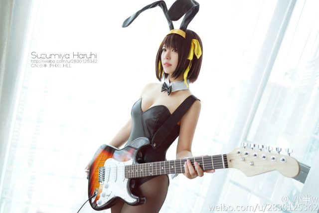 半半子化身“吉他兔女郎”凉宫春日 [coser@半半子 cos 作品]-ACGAI艺图