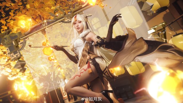 如月灰cos《原神》凝光，美丽如璃月绽放迷人魅力-ACGAI艺图