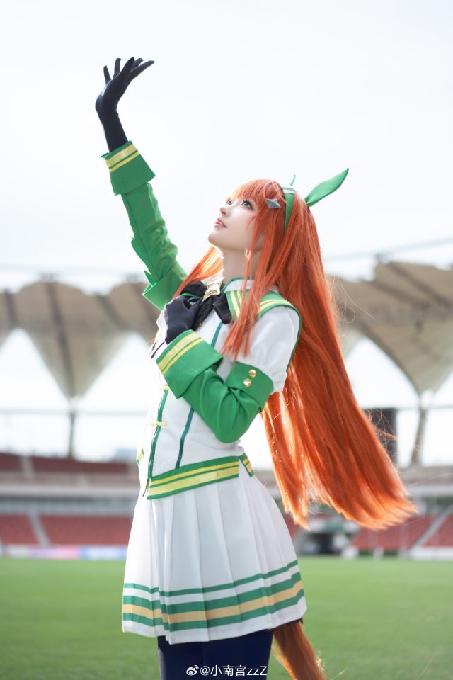 [赛马娘Pretty Derby]小南宫zzZ cos无声铃鹿，展现赛马娘的才华和魅力-ACGAI艺图