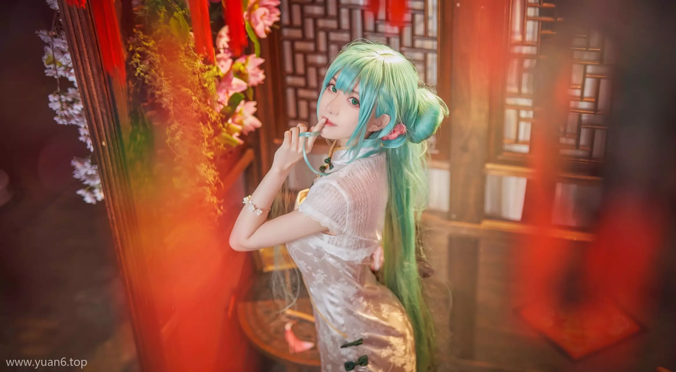 美图欣赏丨Coser_Shika小鹿鹿-初音•韶华 [13P+2V／80MB]-ACGAI艺图