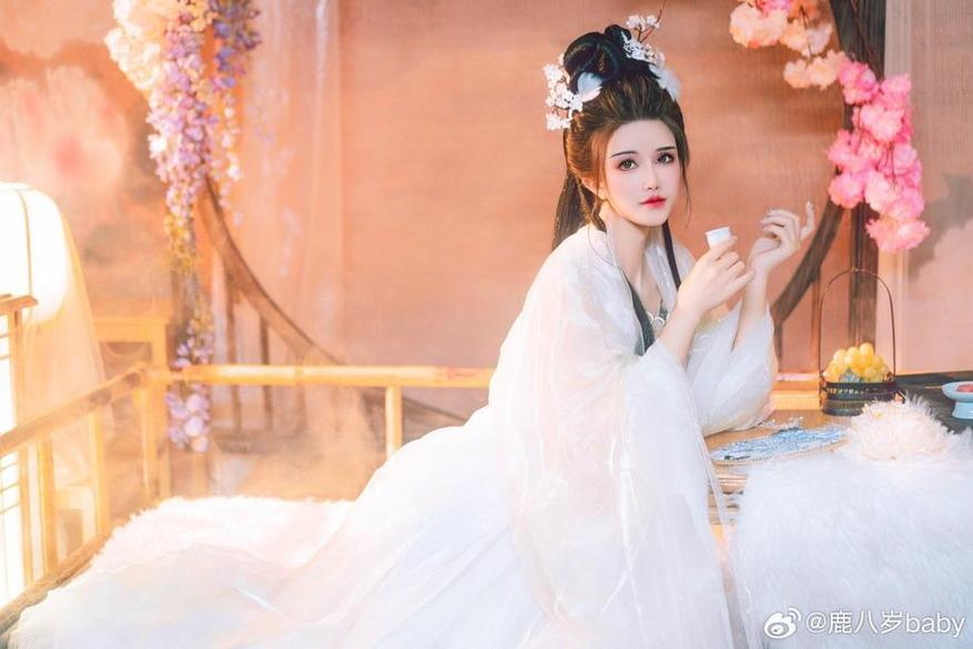 鹿八岁2025新图出炉，作品品质超高-ACGAI艺图