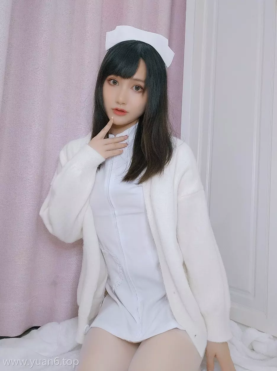 美图欣赏丨Coser木之本果-看护妇[12P-42M]-ACGAI艺图