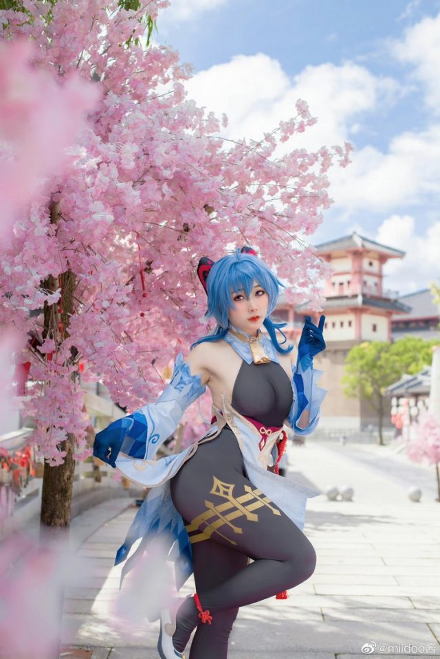 女coser@miidoo酱在游戏《原神Impact》中的甘雨COSPLAY-ACGAI艺图