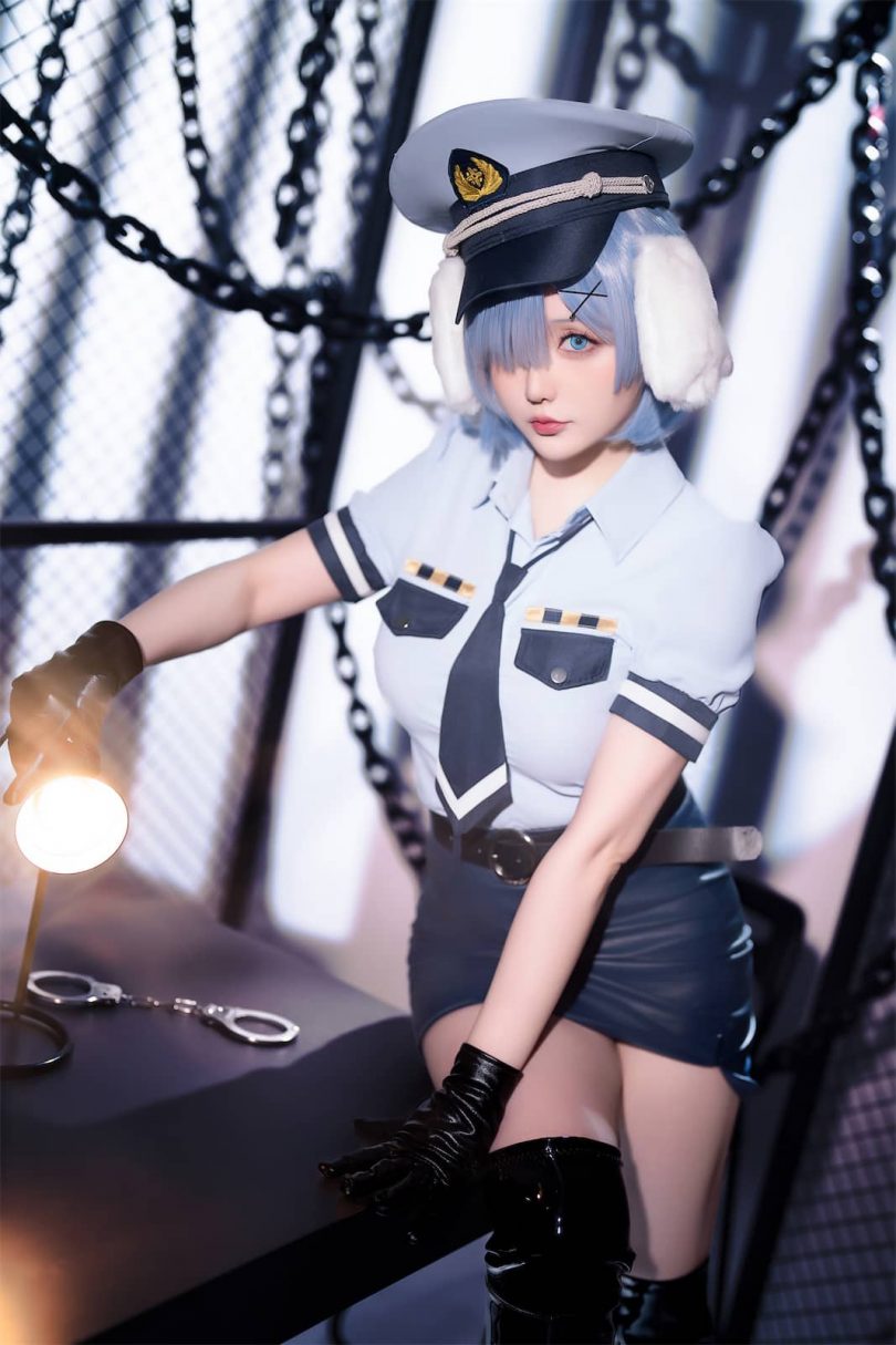 蕾姆的新姿态：探秘星之迟迟的狗耳警官COSPLAY风采-ACGAI艺图
