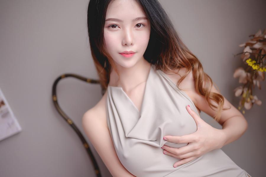 抖娘利世是个啥人？最新抖娘利世Insane套图在线三部曲-ACGAI艺图