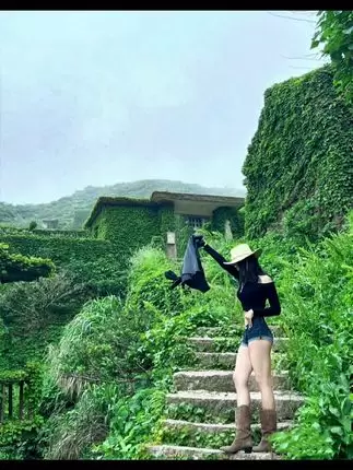 文茜维密圈里的照片，一览她在维密圈的魅力-ACGAI艺图