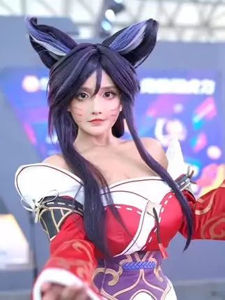 古阿扎是猪高清图片合集，欣赏她的美丽瞬间-ACGAI艺图