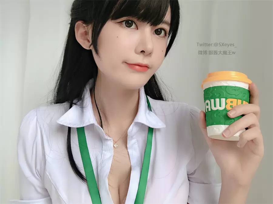 眼酱大魔王微博，最新COS作品曝光！-ACGAI艺图