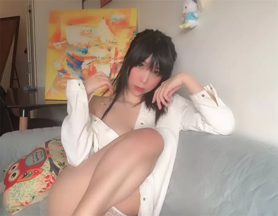 鹿野希 个人资料：探索COS世界的璀璨之星-ACGAI艺图