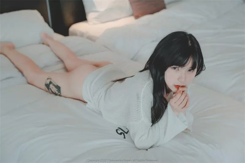 韩国网红hizzy图片：多彩魅力的视觉盛宴，网盘资源免费获取-ACGAI艺图