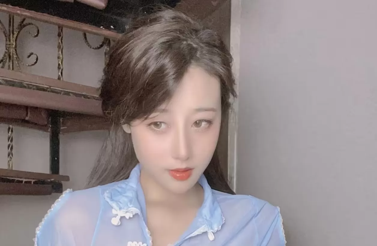 奈汐酱Nice是谁？ 奈汐酱Nice的紫色雀神系列怎么回事？-ACGAI艺图