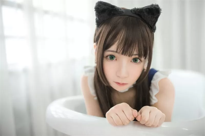 疯猫ss新制服作品大放送，多风格演绎，免费畅享！-ACGAI艺图