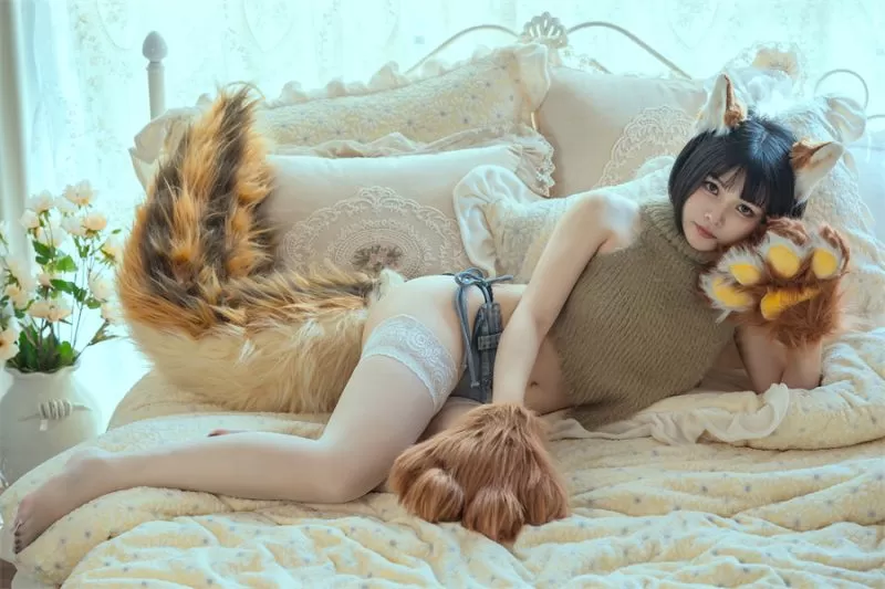 七月喵子巨婴芒果XO&双手下压COS神作，美到让人瞠目结舌-ACGAI艺图