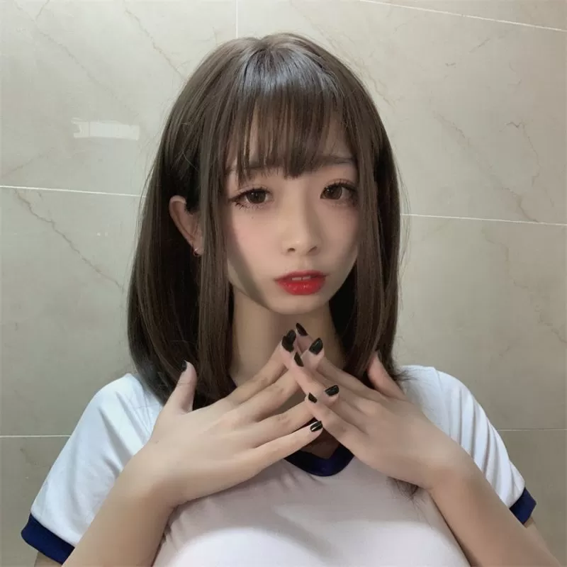 韶陌陌的体操服系列：白色诱惑下的狐媚与力量-ACGAI艺图