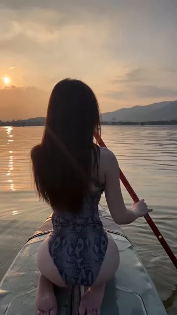 徐莉芝Booty丝袜写真诱惑，徐莉芝Booty黑丝美腿写真-ACGAI艺图
